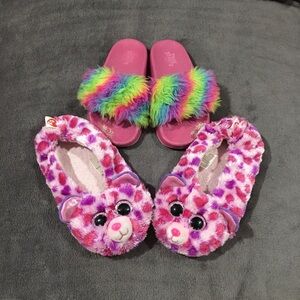 💗 TY 💗 COLLECTION SUPER CUTE 2 PAIRS COLORFUL FUZZY SLIPPERS AND SLIDES .